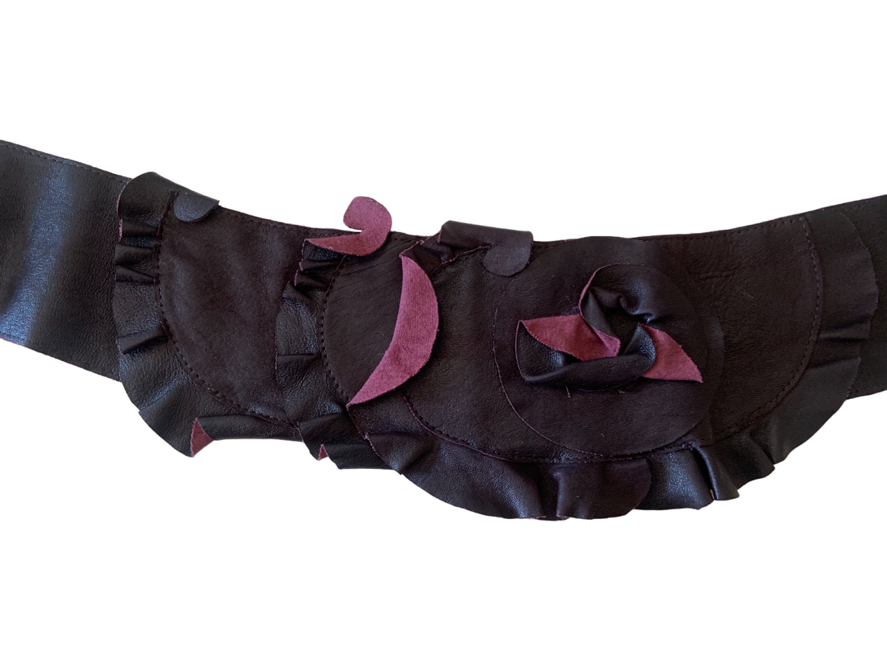 Patent black leather and rosette sculptural adjustable belt
