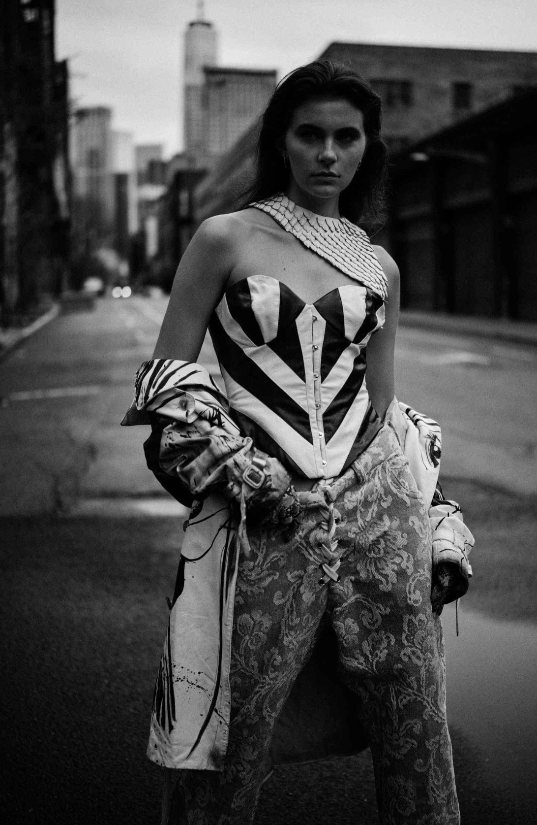 Two-tone vegan leather corset – styled – HEIKE-NY

Model: Taylor Quinton @taylor_quinton Photographer: Mirror 51 @mirror51 Wardrobe: The Confessional Showroom @the_confessional_showroom_nyc MUA & Hair: Luisa Soler @thisisluisasoler Cosmetic Brand: SeyLuna™ Organic Luxury @seyluna_nyc Stylist: Marcus Blassingame @marcusgblassingame Courtesy: @theconfessionalshowroomnyc