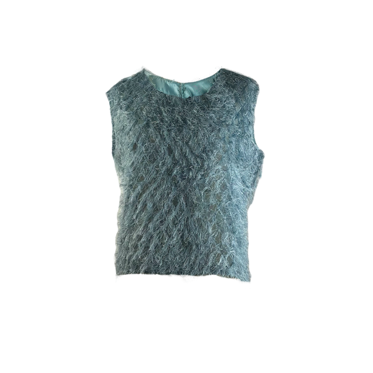 The Sleeveless Nami Top