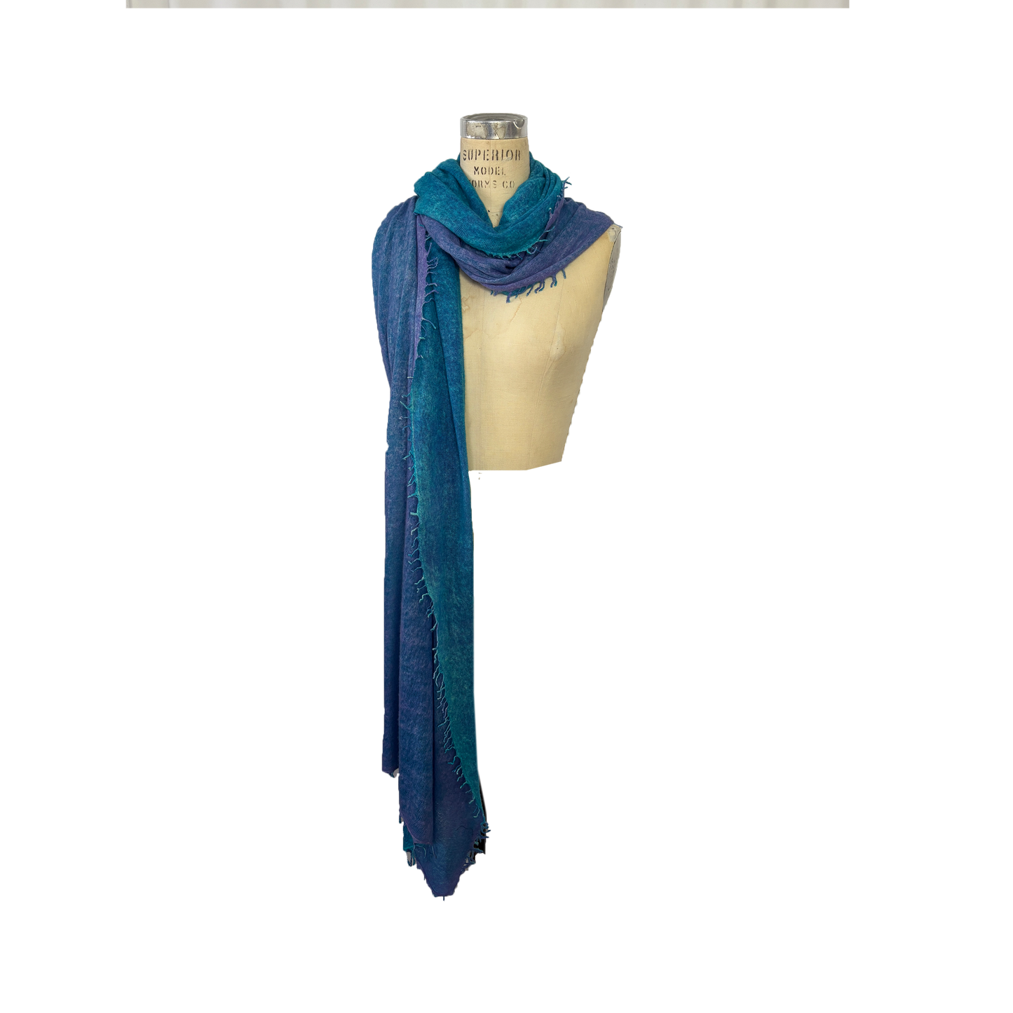 The Cashmere Scarf